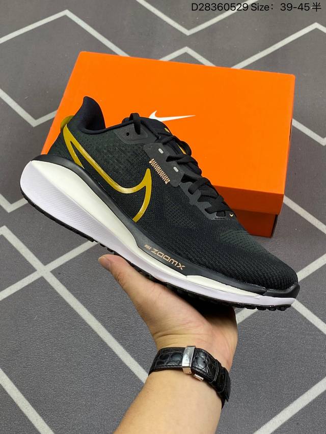 公司级真标半码制nike耐克air Zoom Vomero 17 轻便舒适公路跑步鞋质感柔软 弹力充沛 助力一路畅跑 乐享不停 厚实泡绵缔造舒适的回弹效果 铸就