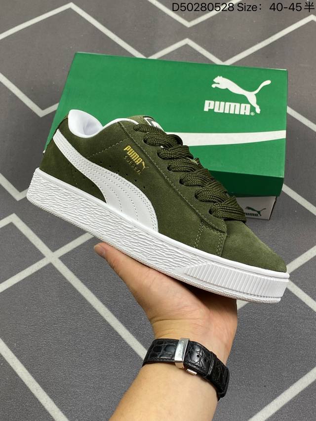 Puma Suede Xl 百搭单品 简约大方的造型设计，给人以随性休闲的时尚格调，穿着舒适轻便，运动灵活自如，满足日常个性穿搭 货号：395205 编码：D5