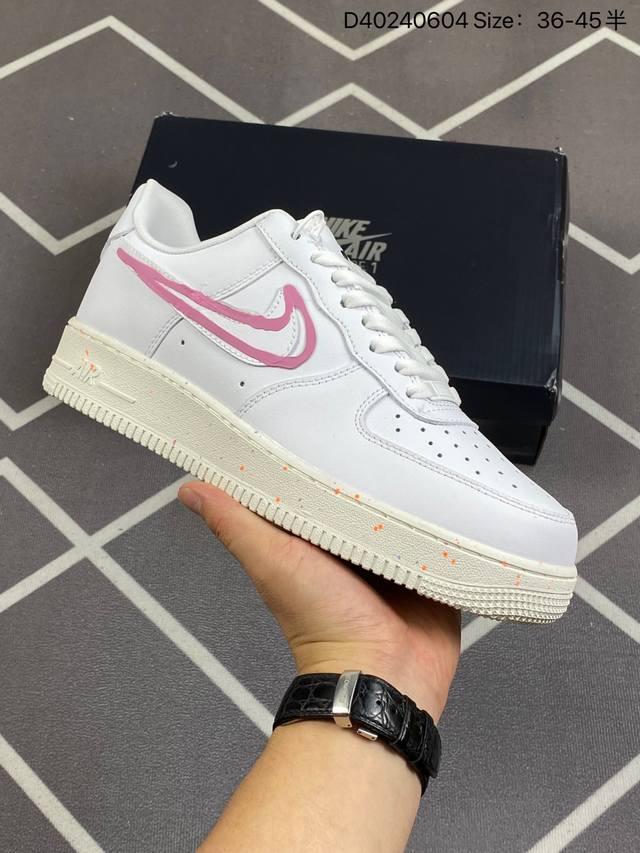 Nike Air Force 1 Low 鸳鸯勾 原楦头原纸板 打造纯正空军版型 专注外贸渠道 全掌内置蜂窝气垫 原盒配件 原厂中底钢印、拉帮完美 官方货号：H