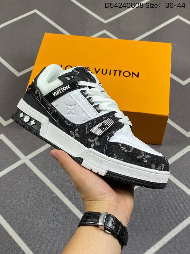 Louis Vuitton Lv路易威登板鞋 新款 Lv Trainer最新配色运动鞋 L家 篮球鞋风格运动鞋 该鞋由艺术总监 Virgil Abloh设计 垫