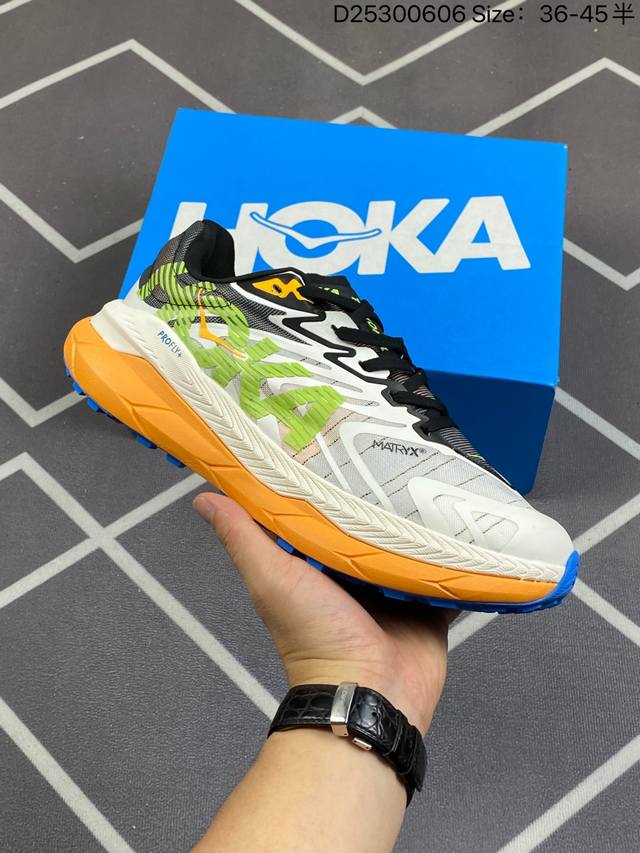 公司级小红书推荐hoka One One 全新配色 这个品牌来自于新西兰的毛利语，Hoka表示大地，One One表示飞越，连起来就是飞越地平线，One One