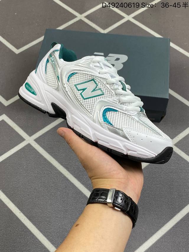 真标新百伦 Nb New Balance Mr530系列复古老爹风网布跑步休闲运动鞋 小众老爹鞋 new Balance 530系列鞋款最早风靡于 2000 年