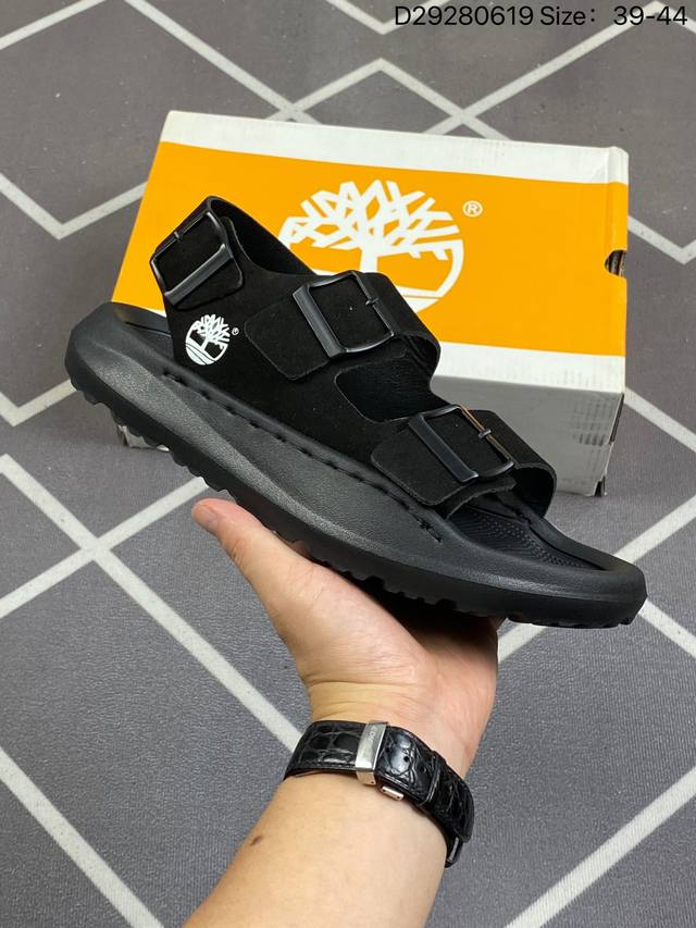 Timberland 添柏岚 天伯伦 全球领先户外品牌 添柏岚timberland Atr Chukka Premium 经典低帮 户外工装风休闲运动凉拖鞋。