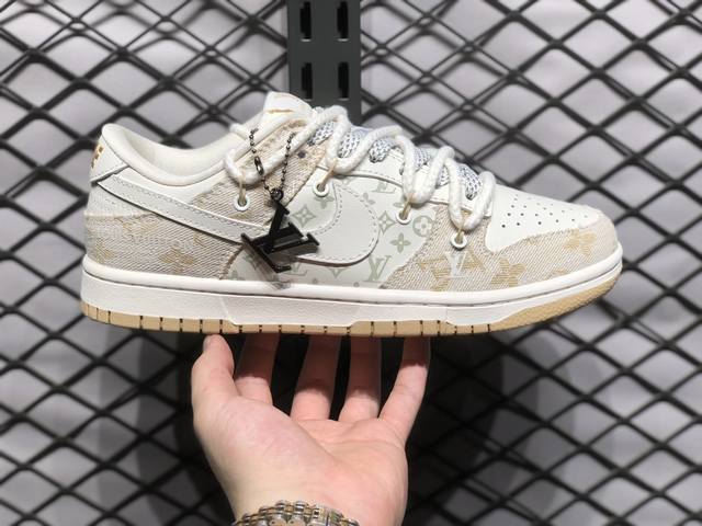 放店260 nike Dunk 全套原楦原模倾力打造完美版型 独家原厂航空铝磨具打磨大底 鞋头坡度极致还原 无解鞋型 原盒原配 圈内天花板工艺 原厂冲刀 超高清