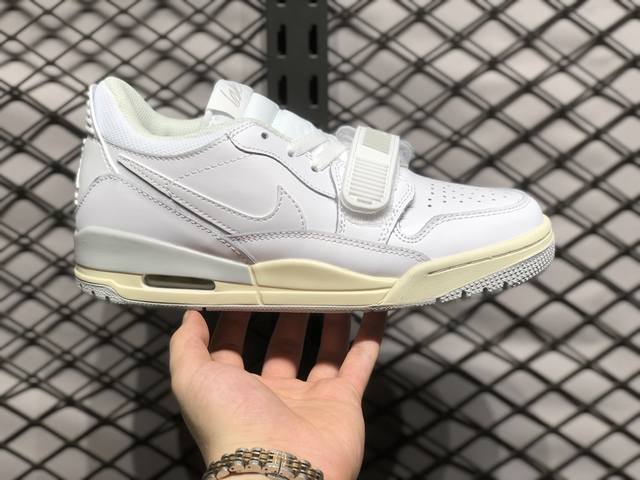 放店180 air Jordan Legacy Aj312 低帮 鞋身采用了皮革材质打造 横跨鞋面的魔贴十分吸睛 侧面的swoosh Logo的一部分被鞋面遮挡