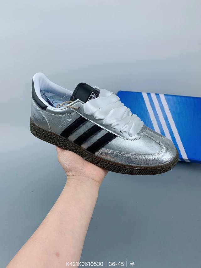 Adidas Handball Spezial 阿迪达斯三叶草复古休闲鞋 桑巴复刻 牛皮材质德训鞋 size：如图 编码：K42 610530