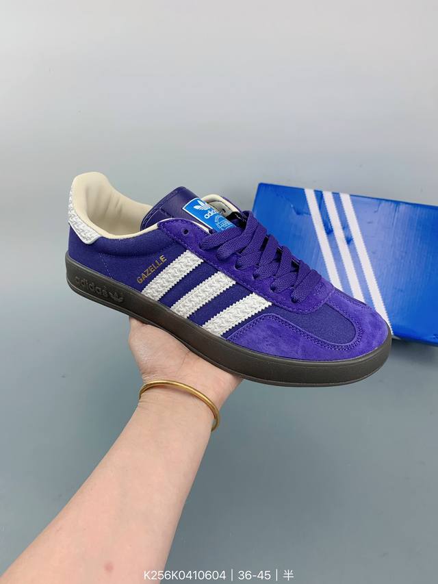 Adidas阿迪达斯三叶草gazelle Indoor M复古运动休闲鞋 size：如图 编码：K256K0410603