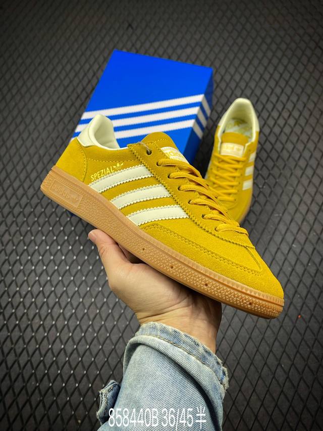 公司级阿迪达斯adidas Originals Handball Spzl 手球运动员系列百搭休闲运动板鞋 货号:If7088 尺码：36 36 37 38 3