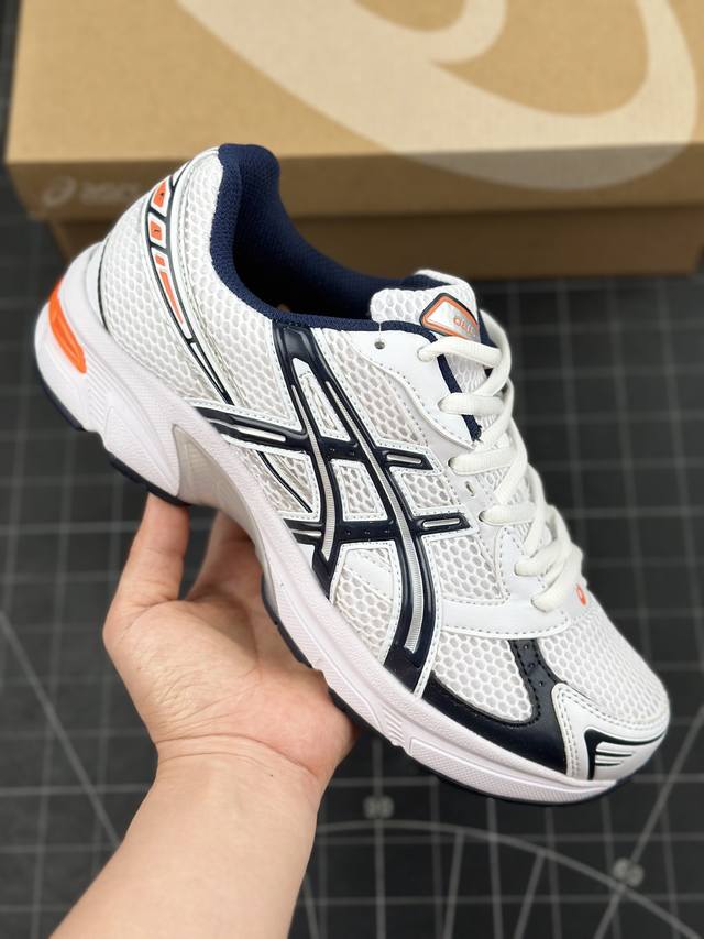 本地 核心私 asics Tiger Gel-1 亚瑟士户外风低帮休闲运动跑步鞋 #鞋款选用网眼与皮革相接，复古而富有层次感。Ortholite 鞋垫+搭载着