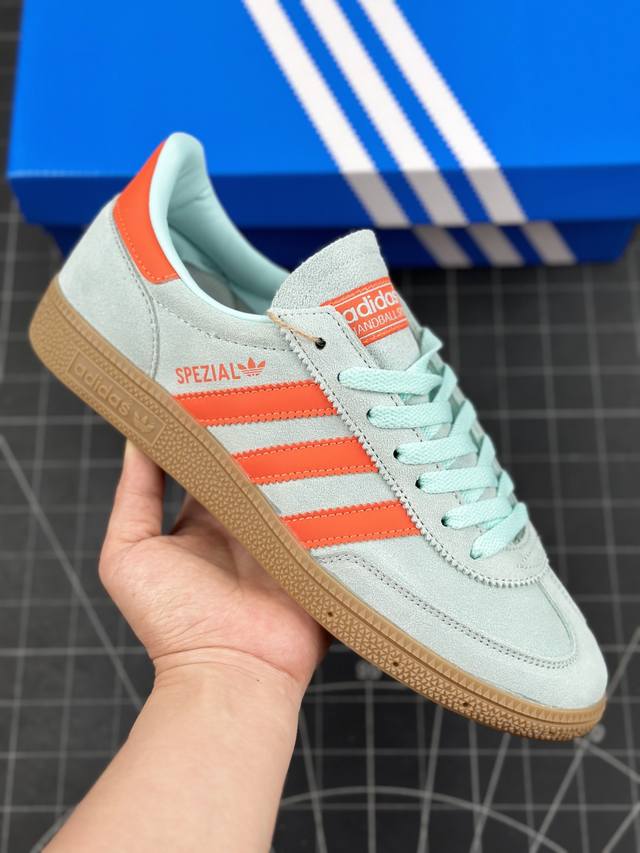 本地 核心私 公司级阿迪达斯adidas Originals Handball Spezial 手球运动员系列百搭休闲运动板鞋 采用固色猪巴革组合牛剖革鞋面材质