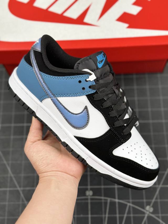 本地 核心私 公司级耐克 Nk Dunk Low ”Industrial Blue“ 黑白蓝 Sb低帮运动休闲板鞋 #鞋款整体采用经典白、黑色为主色调，蓝色加以