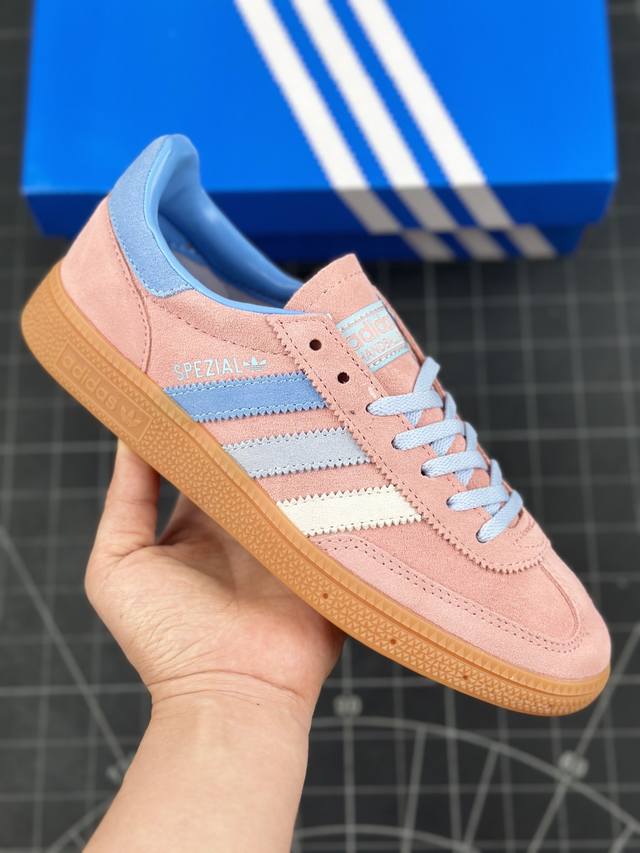 本地 核心私 adidas Handball Spezial 三叶草手球特别版圣帕特里克节联名款 全鞋采用yezzy500一样的皮料 进口长绒皮，特殊工艺技术