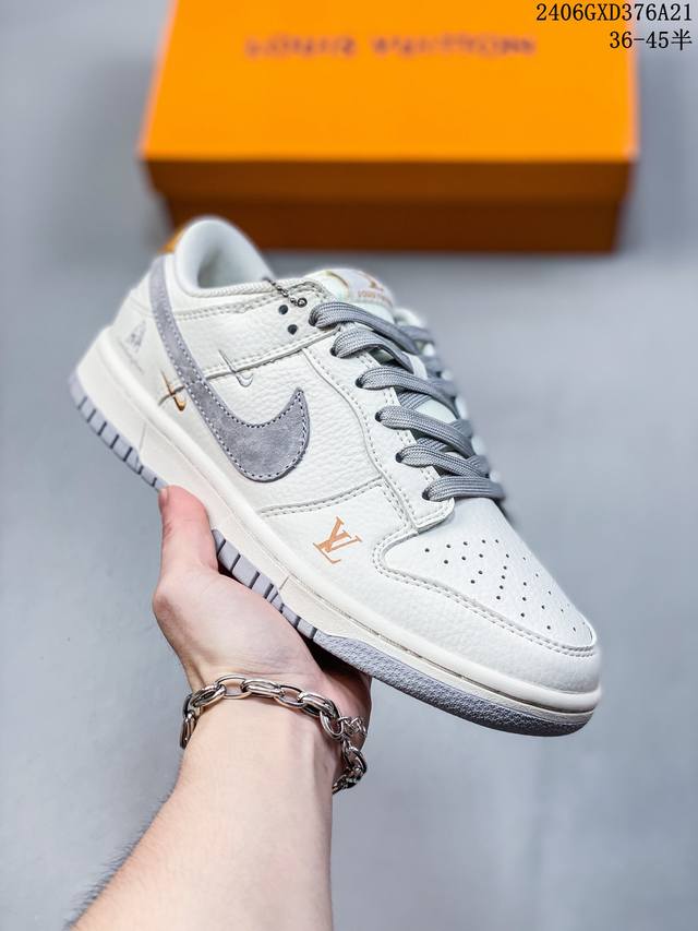 公司级 Nike Sb Dunk Low“Lv联名 浅蓝牛仔” 周年高端定制 低帮休闲板鞋 定制鞋盒 大厂纯原品质出货 超高清洁度 皮料切割干净无任何毛边 细节