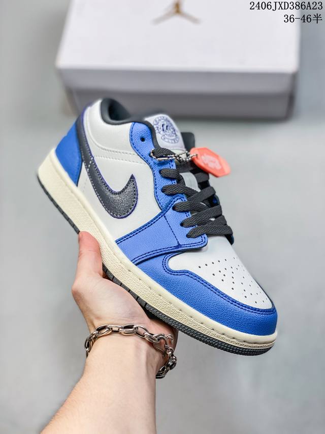 真标耐克nike Ebernon Low Prem 休闲运动板鞋 低帮百搭透气休闲运动板鞋，经典耐用的设计，兼顾舒适脚感和出众风范，演绎匠心之作。结构性的支撑贴