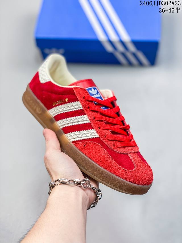 Adidas Handball Spezial 三叶草手球特别版圣帕特里克节联名款 全鞋采用yezzy500一样的皮料 进口长绒皮，特殊工艺技术 原盒包装 牛筋