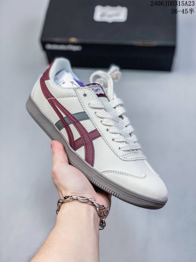 公司级亚瑟士 Onitsuka Tiger Tokuten 布面 复古低帮休闲跑鞋 实拍首发 Tokuten的灵感来源于80年代的室内用鞋 T-Toe前足补强设