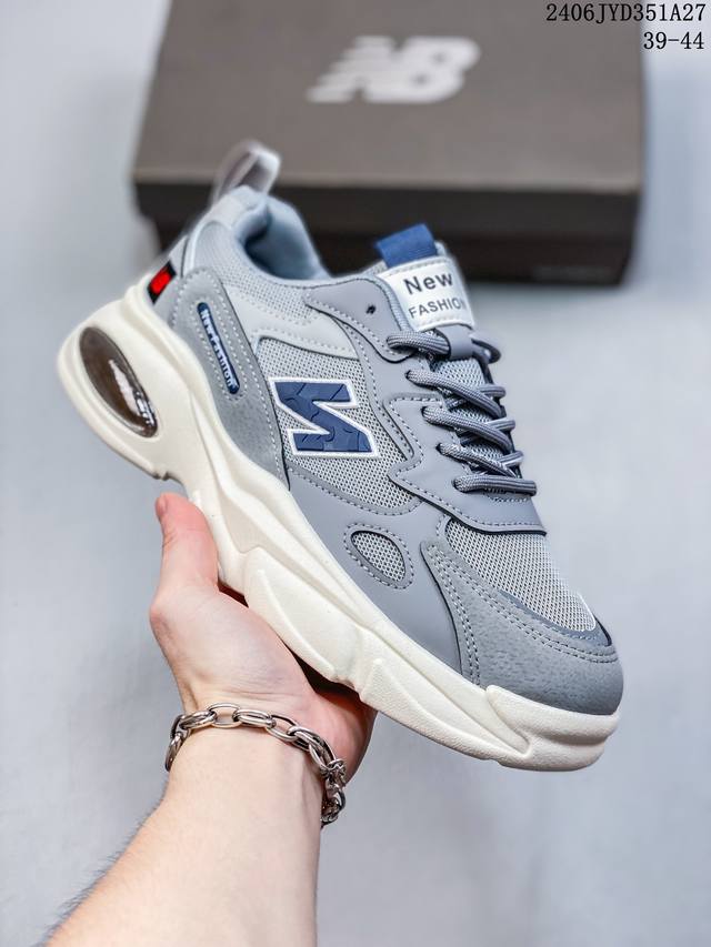 New Balance 新百伦 新款拼色舒适新款 原档案开发开发纸版楦型，原装4层组合独立私模大底长青之王”荣耀回归透气飞织鞋面 缓震高弹大低nb新百伦new