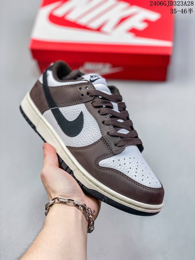 真标带半码 耐克nike Sb Dunk Low 扣篮系列复古低帮休闲运动滑板板鞋。采用脚感柔软舒适zoomair气垫，有效吸收滑板等极限运动在落地时带来的冲击