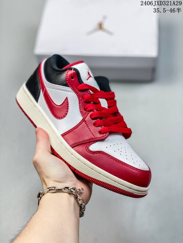 头层皮带半码带半码 乔丹air Jordan 1 Low Aj1 Wh 乔1 低帮复古文化休闲运动篮球鞋。凭借出色的性能和吸睛的外观， Air Jordan直是