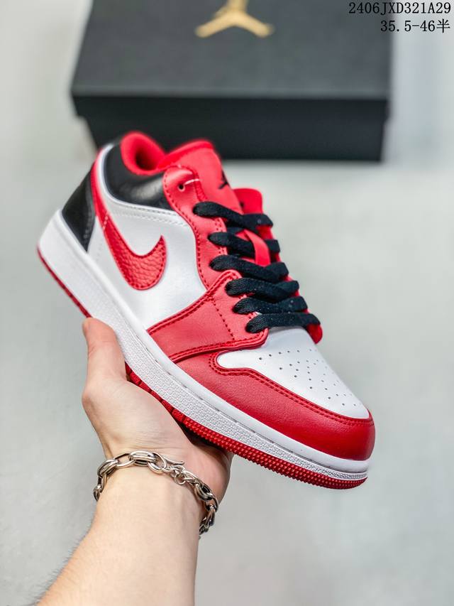 头层皮带半码带半码 乔丹air Jordan 1 Low Aj1 Wh 乔1 低帮复古文化休闲运动篮球鞋。凭借出色的性能和吸睛的外观， Air Jordan直是