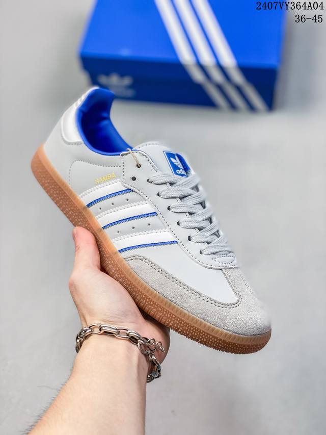 实拍赏析 -H11优选-实拍 Notitle Xadidas Originals Samba 德训鞋 防滑耐磨 低帮板鞋 男女同款 粉蓝 简约大方的造型设计，给