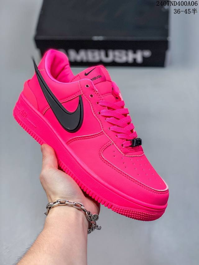 重磅联名来了，再度携手韩裔美籍设计师yoon Ahn主理时尚品牌ambush X Nike Air Force 1 Low Sp Phantom 空军一号宽底版