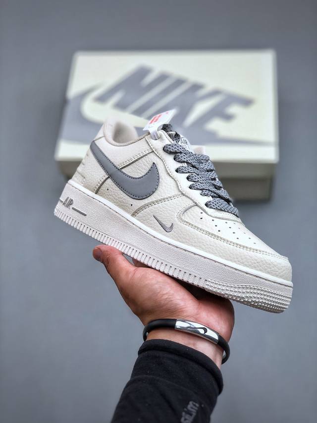 Nike Air Force 1 空军一号板鞋 官方货号：Dd8959-708 官方同步 原装级别 原楦头原纸板 打造纯正空军版型#专注外贸渠道 全掌内置蜂窝气