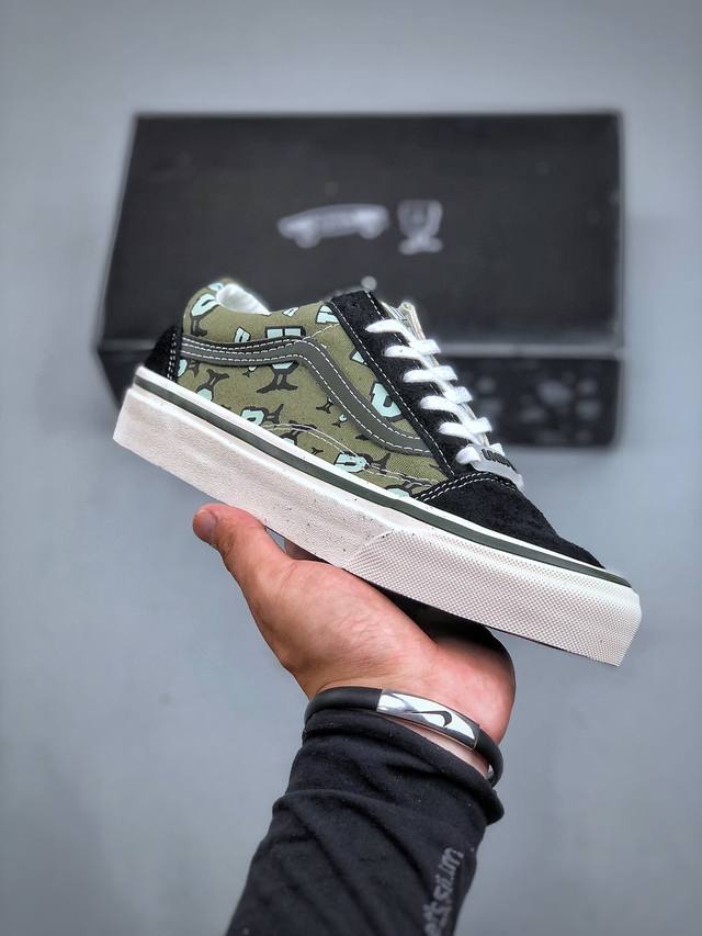 Undefeated X Vault By Vans 应“U”尽“U”Vault By Vans 再次携手老朋友undefeated将经典又熟悉的标志性“U-M