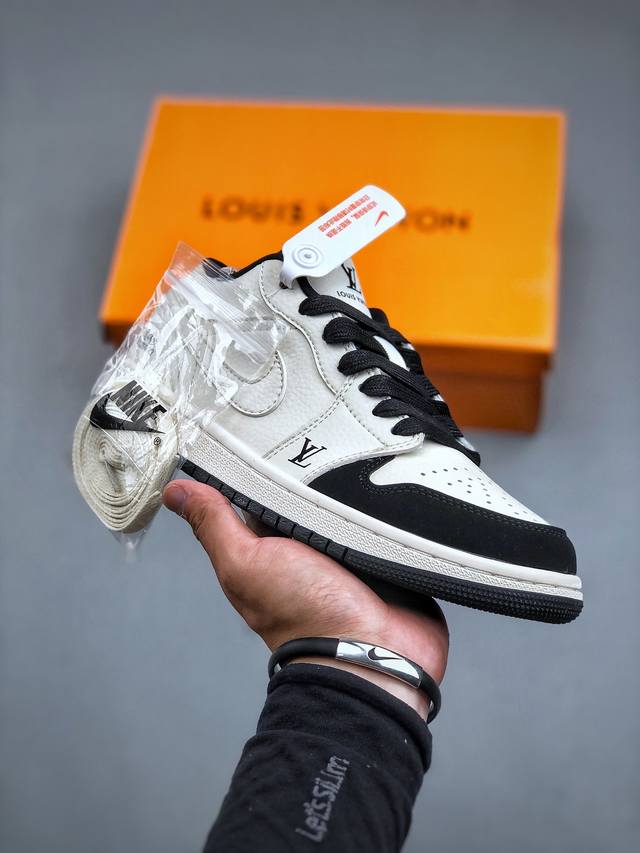 Fragment X Ts X Air Jordan 1 Low X Lv 三方联名倒钩低帮 纯原大厂出品唯一可媲美原版 同价位区间无对手全新的三方联名低帮倒钩