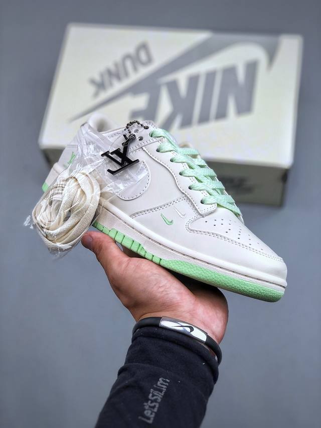 Nike Sb Dunk Low Lv联名-双勾荧光绿 周年高端定制 低帮休闲板鞋 Xx2025-321 #定制鞋盒 大厂纯原品质出货 超高清洁度 皮料切割干净