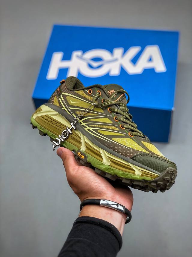 Hoka One One Mafate Speed 2 Low 轻量低帮户外越野跑鞋 户外山脉越野轻量运动跑鞋。鞋面用轻的无缝架构，鞋带用了弹性不易松脱的扁宽弹