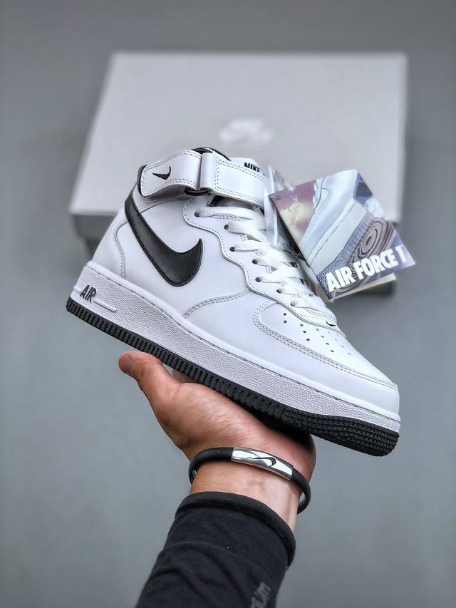 Nike Air Force 1'07 Mid 白黑色 空军一号中帮休闲板鞋 Dv0806-101 #定制皮料 3M反光 原楦原纸板 纯正版型 清洁度完美 内置