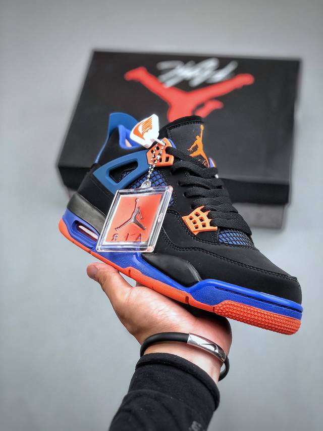 Nike Air Jordan 4 Retro Og迈克尔 乔丹aj4代乔4 中帮复古休闲运动文化篮球鞋秉承轻量化的速度型篮球鞋设计思想完成设计，降低重量的同时