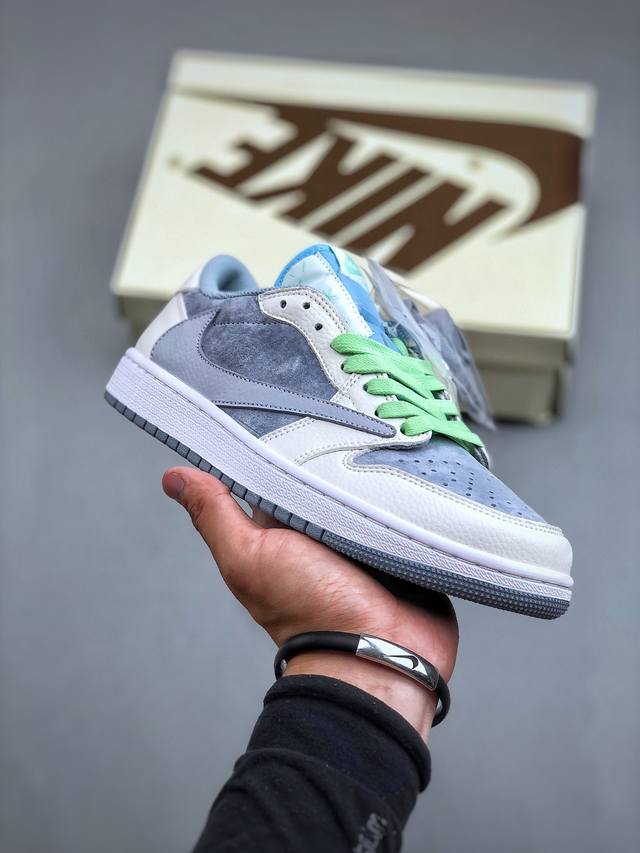 Travis Scott X Air Jordan 1 Low 倒钩联名全鞋采用原装头层皮，用料扎实 精雕细琢鞋型极致还原 飞翼3D打印改良 深度立体 四线中底