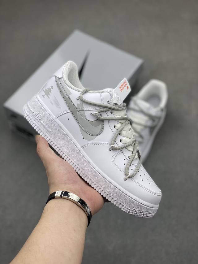 官方爆款定制 二次元主题 Nike Air Force 1 Low’07 喷绘 双勾 空军一号绑带低帮休闲板鞋 定制皮料 原厂3D打印 定制鞋盒 原楦原纸板 纯