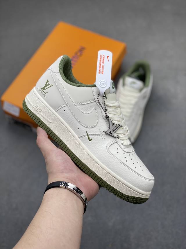 公司级nike Air Force 1 '07 Low “Lv联名--米绿双小勾”空军一号 低帮 运动鞋 休闲鞋 折边针车 工艺难度大 原楦头原纸板 原装鞋盒