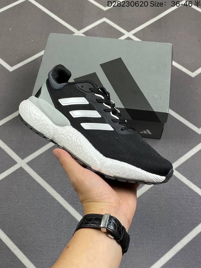 Adidas Solarboost 5 全新跑鞋 阿迪达斯 爆米花缓震中底跑步鞋 实拍首发 穿上adidassolarboost5 您将始终追逐自己的目标 它们