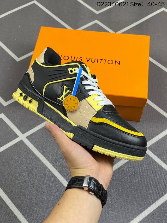 全新lv路易威登louis Vuitton Trainer Sneaker Low休闲运动文化百搭板鞋 尺码:40-45 Id:D22340621