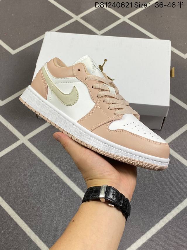 耐克 乔丹air Jordan 1 Low Aj1 乔1 低帮复古文化休闲运动篮球鞋 从1985 年面世的元年款汲取设计灵感，采用简洁大方的经典外观，熟悉中带一