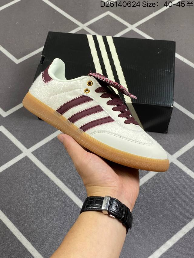 阿迪达斯adidasoriginals Wb Pony Tonal Samba 桑巴舞系列绅士德训足球风百搭低帮休闲运动板鞋 货号:Ie05 尺码： 40 40