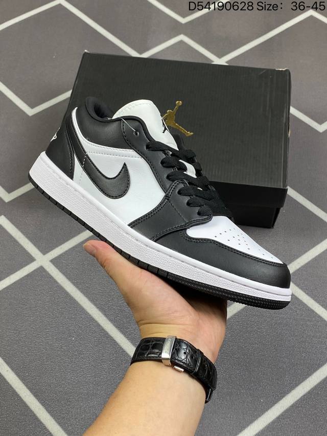 真标耐克nike Air Jordan 1 Lowaj1乔丹一代中帮经典复古文化休闲运动篮球鞋 货号:Dc0774-101 尺码:36-45 Id:D54190