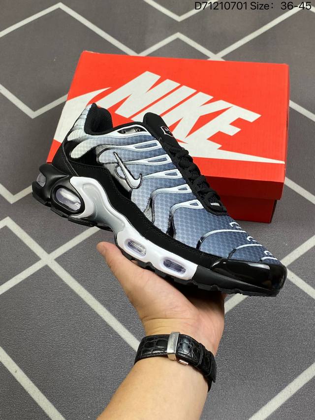 Nike 耐克 Air Max Plus潮流百搭 气垫缓震 舒适休闲运动鞋 D71210701 Size：36-45