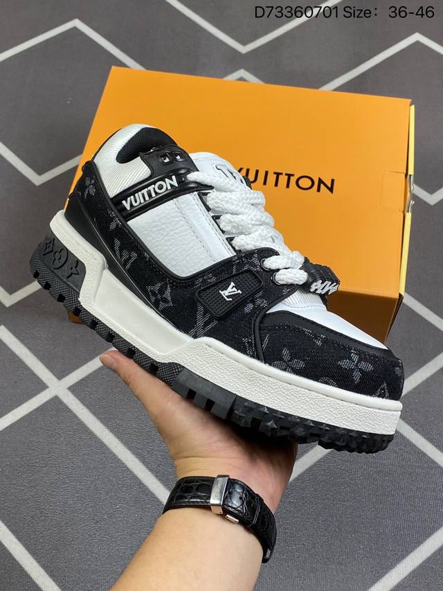 公司级路易威登 Louis Vuitton Lv路易威登板鞋 新款 Lv Trainer最新配色运动鞋 L家 篮球鞋风格运动鞋 该鞋由艺术总监 Virgil A