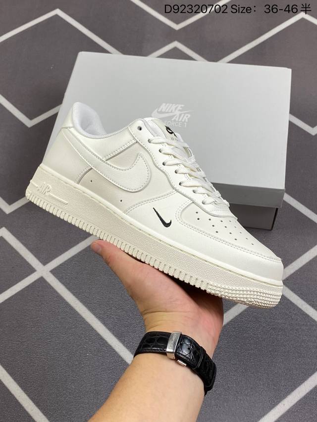 公司级nike Air Force 1 Low 07 原楦头原纸板 打造纯正低帮空军版型 专注外贸渠道 全掌内置蜂窝气垫 原盒配件 原厂中底钢印、拉帮完美 官方