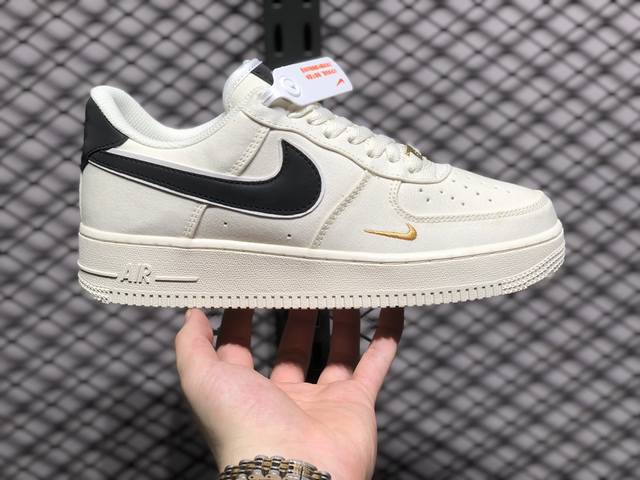 Air Force 1 Low 原装级别 原楦头原纸板 打造纯正空军版型专注外贸渠道 全掌内置蜂窝气垫 原盒配件 原厂中底钢印、拉帮完美 货号：Mn5696 8