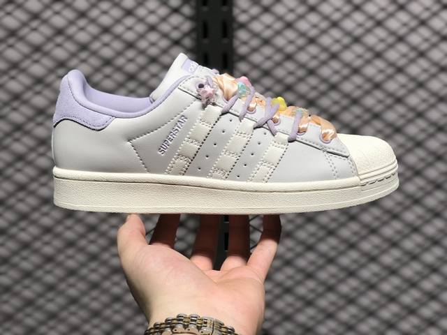 Adidas Originals Superstar W 渠道正品订单 诠释市场最高工艺水平 贝壳头经典小白板鞋 专柜上架同步配色 全鞋进口头层皮料打造。区别市