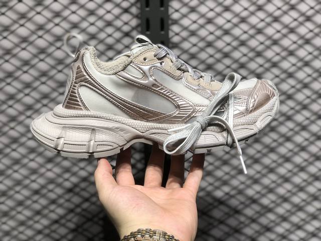 Balenciaga Phantom Sneaker 巴黎世家 巴黎世家3Xl全新十代潮流跑鞋 增加全新设计 在延续 Track Trainer 户外轮廓和复杂