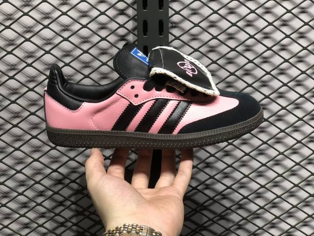 Adidas Original Samba Og 复古经典轻便板鞋 口碑大厂出品 品控大底版型不断改良更新 全套原纸板楦头开发 确保原汁原味 完美呈现桑巴版型