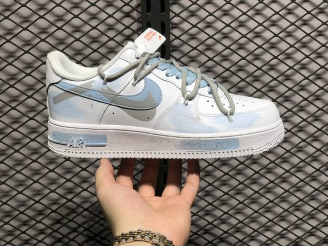 Air Force 1 Low 原装级别 原楦头原纸板 打造纯正空军版型专注外贸渠道 全掌内置蜂窝气垫 原盒配件 原厂中底钢印、拉帮完美 货号：Zh0316 0