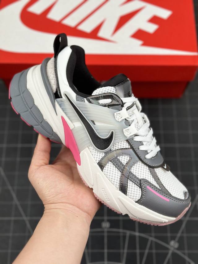 公司级nk V2K Runtekk “Summit White Metallic Silver’‘ 3Xl 减震防滑复古低帮跑步鞋 #鞋款被命名为 Runtek